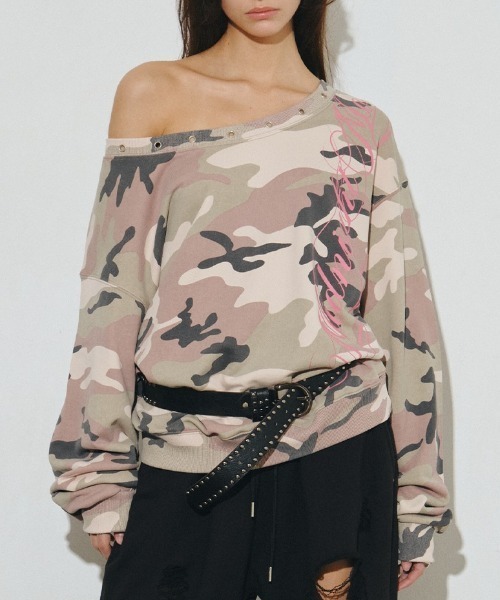 Midnight Move(ミッドナイトムーブ)の「A'GEM/9 × .kom 『MIDNIGHT MOVE/ミッドナイトムーブ』ey camo mtm/カモスウェットシャツ(スウェット・レディース・ピンク・FREE)」の1枚目の写真