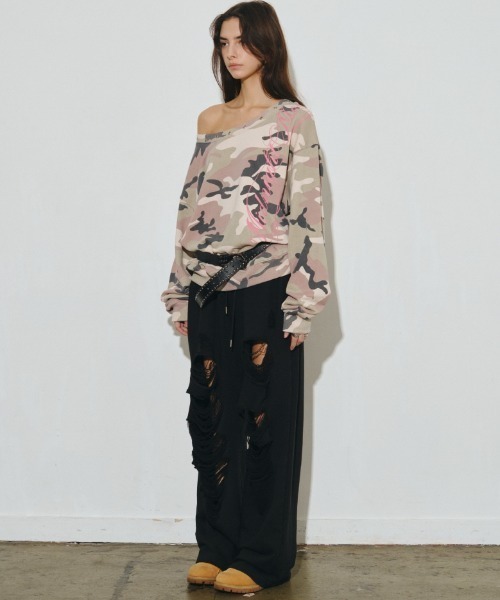Midnight Move(ミッドナイトムーブ)の「A'GEM/9 × .kom 『MIDNIGHT MOVE/ミッドナイトムーブ』ey camo mtm/カモスウェットシャツ(スウェット・レディース・ピンク・FREE)」の6枚目の写真