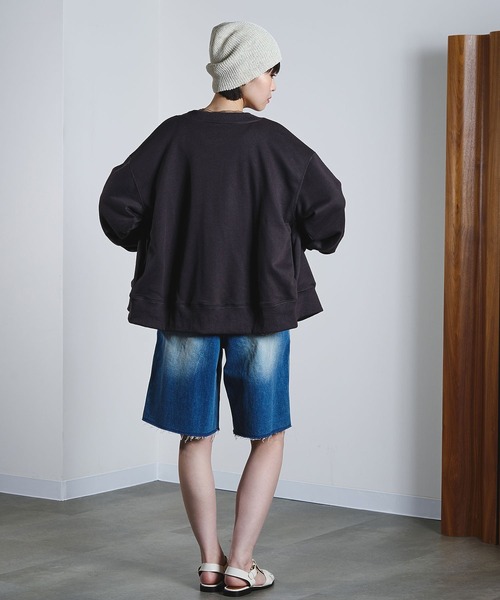 ROSE BUD（ローズバッド）の「COLLEGE LOGO CARDIGAN（カーディガン/ボレロ・レディース・チャコールグレー/ライトグレー/ブルー・ONE SIZE）」の9枚目の写真