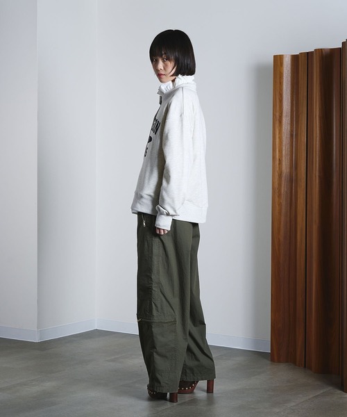 ROSE BUD（ローズバッド）の「COLLEGE LOGO CARDIGAN（カーディガン/ボレロ・レディース・チャコールグレー/ライトグレー/ブルー・ONE SIZE）」の14枚目の写真