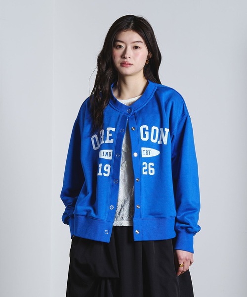 ROSE BUD（ローズバッド）の「COLLEGE LOGO CARDIGAN（カーディガン/ボレロ・レディース・チャコールグレー/ライトグレー/ブルー・ONE SIZE）」の17枚目の写真
