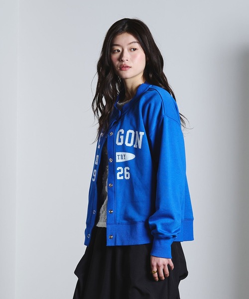 ROSE BUD（ローズバッド）の「COLLEGE LOGO CARDIGAN（カーディガン/ボレロ・レディース・チャコールグレー/ライトグレー/ブルー・ONE SIZE）」の18枚目の写真