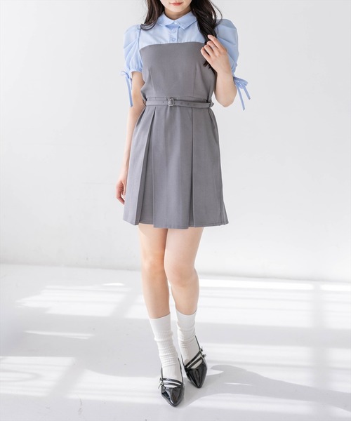 clear（クリア）の「レイヤードシャツベルト付きミニワンピース［骨格ウェーブ/華奢見え/ドッキングデザイン/フェミニン］（ワンピース・レディース・ベージュ/グレー・F）」の2枚目の写真