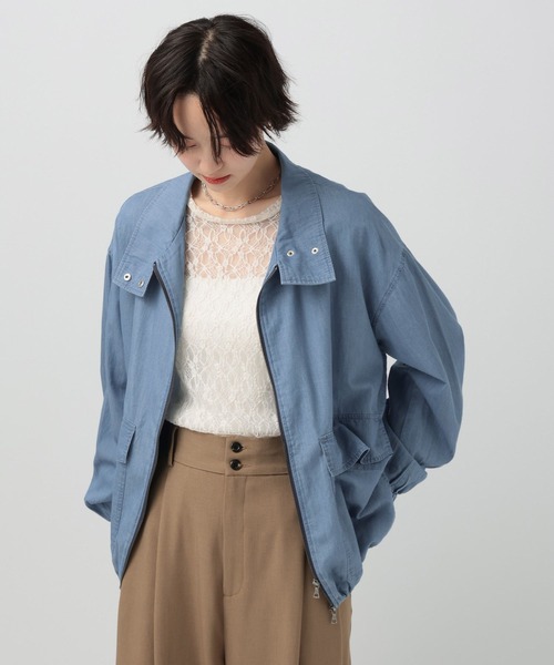 BAYFLOW（ベイフロー）の「[シルエット調節が可能]シアーデニムスタンドブルゾン（ブルゾン・レディース・インディゴブルー/ライトブルー・FREE）」の7枚目の写真