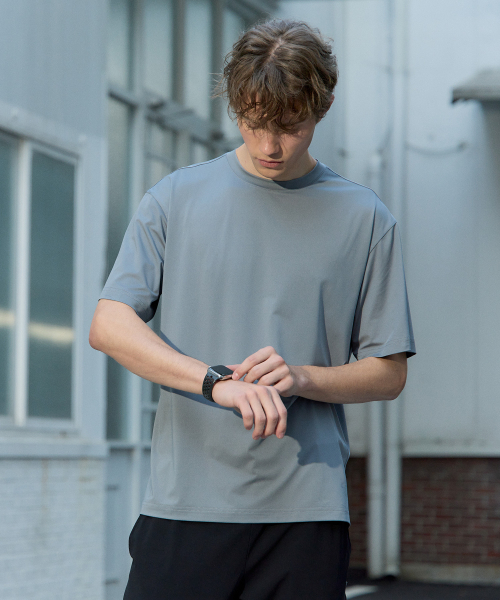 BASIC HOUSE（ベーシックハウス）の「[2PACK] クール機能性エアドライレギュラーフィット半袖Tシャツ2パック (3色)（Tシャツ/カットソー・メンズ・チャコールグレー/ホワイト/ブラック・100/105/110/115/120/85/90/95）」の12枚目の写真