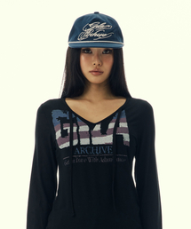 GILAARCHIVE（ギラアーカイブ）の「SCRIPT LETTERING TRUCKER CAP_NAVY（キャップ）」