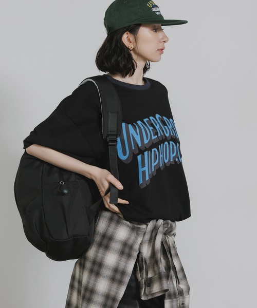 Chick（チック）の「Pop Logo College-Style Ringer T-Shirt / ポップロゴカレッジ風リンガーTシャツ 秋 秋服 2026年秋冬（Tシャツ/カットソー・レディース・ブラック/オレンジ/アイボリー・FREE）」の15枚目の写真