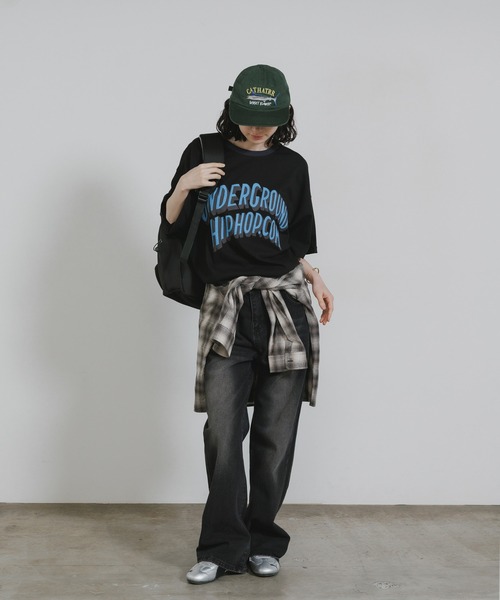 Chick（チック）の「Pop Logo College-Style Ringer T-Shirt / ポップロゴカレッジ風リンガーTシャツ 秋 秋服 2026年秋冬（Tシャツ/カットソー・レディース・ブラック/オレンジ/アイボリー・FREE）」の18枚目の写真