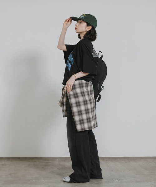 Chick（チック）の「Pop Logo College-Style Ringer T-Shirt / ポップロゴカレッジ風リンガーTシャツ 秋 秋服 2026年秋冬（Tシャツ/カットソー・レディース・ブラック/オレンジ/アイボリー・FREE）」の21枚目の写真