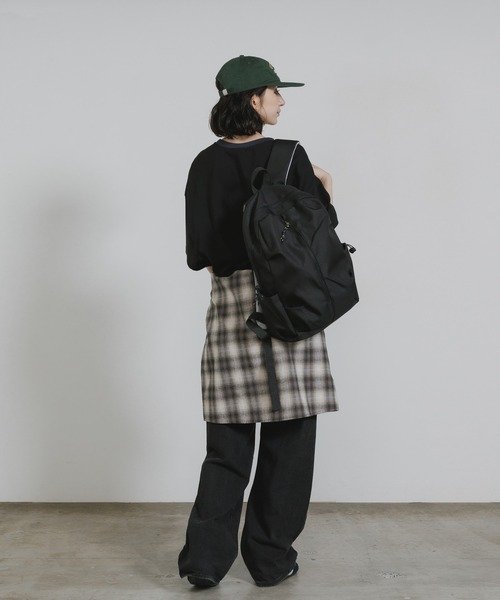 Chick（チック）の「Pop Logo College-Style Ringer T-Shirt / ポップロゴカレッジ風リンガーTシャツ 秋 秋服 2026年秋冬（Tシャツ/カットソー・レディース・ブラック/オレンジ/アイボリー・FREE）」の22枚目の写真