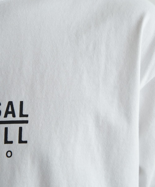 UNIVERSAL OVERALL(ユニバーサルオーバーオール)の「【MonoMax × 小泉孝太郎】UNIVERSAL OVERALL ユニバーサルオーバーオール DAILYプリントTシャツ「小泉孝太郎さん着用モデル」(Tシャツ/カットソー・メンズ・アイボリー/ブラック/ネイビー/グリーン/ホワイト・XL/L/M/S)」の6枚目の写真