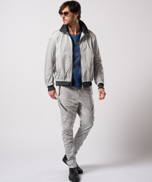 wjk(ダヴルジェイケイ)の「msw1865- fade cut-off sweatshirt スウェット(7136 mj84j)(スウェット・メンズ・ベージュ/ネイビー/ブラック・S/M/L/XL)」の20枚目の写真