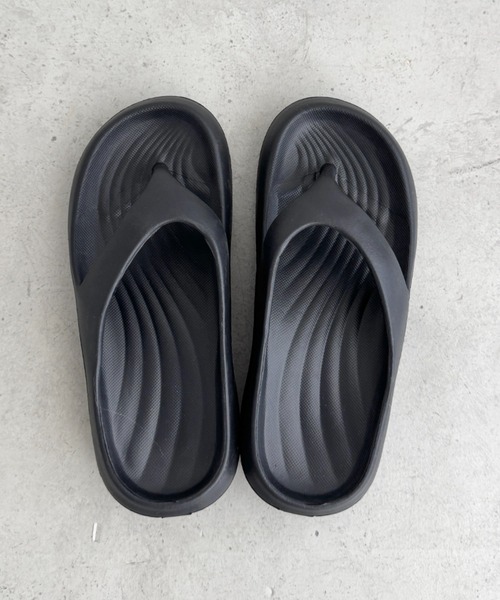 wears(ウェアーズ)の「軽量 クッションソールビーチサンダル トングサンダル(サンダル・レディース・ブラック/オフホワイト/ベージュ・24.5cm/23.5cm)」の15枚目の写真