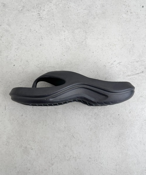 wears(ウェアーズ)の「軽量 クッションソールビーチサンダル トングサンダル(サンダル・レディース・ブラック/オフホワイト/ベージュ・24.5cm/23.5cm)」の18枚目の写真