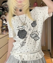 シェルプリント星柄オフショル風ルーズTシャツ