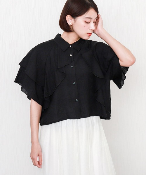 libelle more(リベル モア)の「アシンメトリーフリル楊柳シャツブラウス クロップド丈(シャツ/ブラウス・レディース・ラベンダー/イエロー/ブラック/サックスブルー/オフホワイト・L/M)」の2枚目の写真