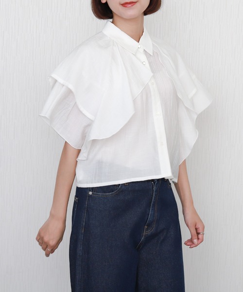 libelle more(リベル モア)の「アシンメトリーフリル楊柳シャツブラウス クロップド丈(シャツ/ブラウス・レディース・ラベンダー/イエロー/ブラック/サックスブルー/オフホワイト・L/M)」の7枚目の写真