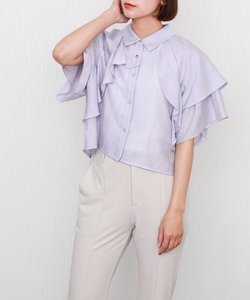 libelle more(リベル モア)の「ボリュームフリルクロップドシャツ(シャツ/ブラウス・レディース・ラベンダー/イエロー/ブラック/サックスブルー/オフホワイト・L/M)」の22枚目の写真