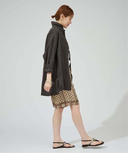 TICCA(ティッカ)の「TICCA ティッカ 別注リネンスクエアビッグシャツ TBFS-543(シャツ/ブラウス・レディース・サックスブルー/オリーブ/ピンク/ブラウン/ホワイト・FREE)」の12枚目の写真