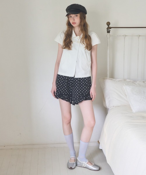Birthday room(バースデイルーム)の「ダブルボタンクラシックブラウス/Double-button classic blouse(シャツ/ブラウス・レディース・ブラック/ホワイト・FREE)」の11枚目の写真