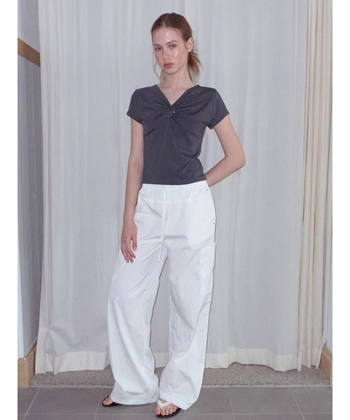 ETMON(エトモン)の「Twist Knot T-Shirt Charcoal(Tシャツ/カットソー・レディース・その他・F)」の4枚目の写真