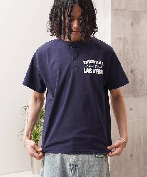 1111clothing（ワンフォークロージング）の「フロッキー刺繍 ヘンリーネック Tee / Flocky Embroidery Henley Neck Tee（Tシャツ/カットソー・メンズ・ネイビー/オフホワイト/チャコールグレー・M/L）」の19枚目の写真