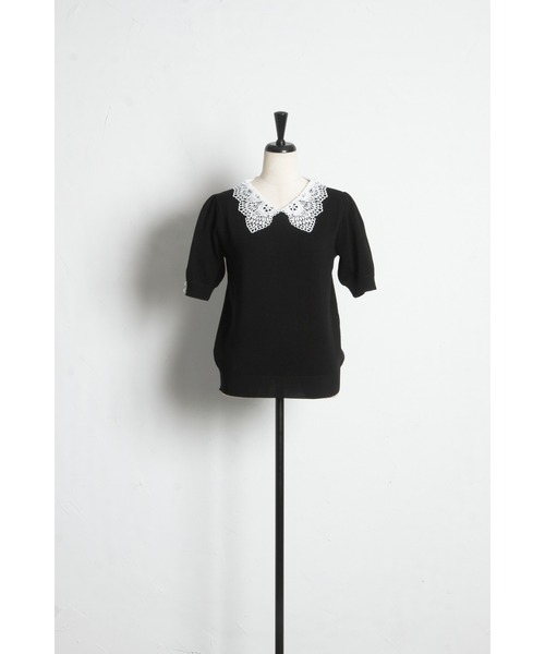 tocco closet(トッコ クローゼット)の「【ZOZO限定】接触冷感ビジュー×パールレース襟サマーニットトップス(ニット/セーター・レディース・ネイビー/ラベンダー/ブラック/オフホワイト・M)」の7枚目の写真
