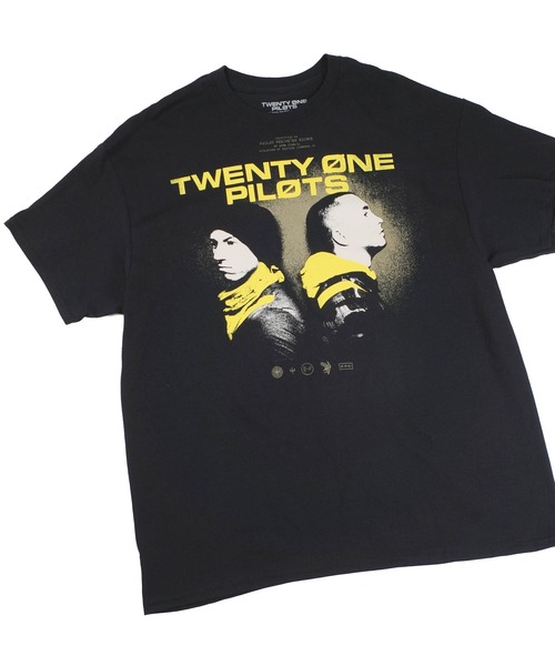 INNOCENT(イノセント)の「【GMerch/ジーマーチ】Twenty One Pilots BACK2BACK BLACK T-SHIRTS 20TOP011(Tシャツ/カットソー・メンズ・ブラック・LARGE/XX-LARGE/X-LARGE)」の1枚目の写真
