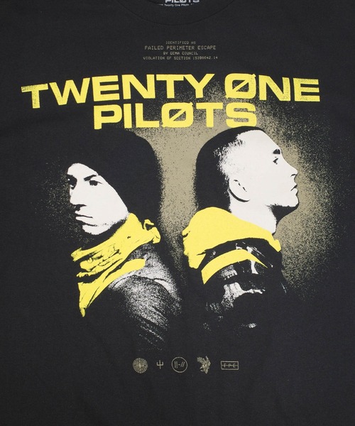 INNOCENT(イノセント)の「【GMerch/ジーマーチ】Twenty One Pilots BACK2BACK BLACK T-SHIRTS 20TOP011(Tシャツ/カットソー・メンズ・ブラック・LARGE/XX-LARGE/X-LARGE)」の5枚目の写真
