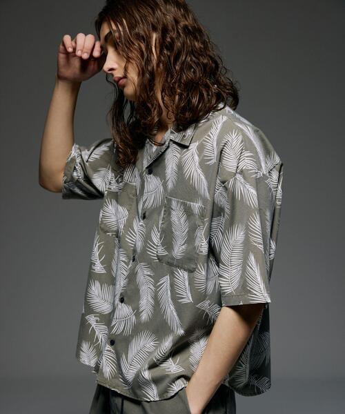 BEAVER(ビーバー)の「B omnivore/ビーオムニボー PIGMENT WIND CLOTH SHIRT ピグメントウインドクロスシャツ(シャツ/ブラウス・メンズ・オリーブ系/ブラック・M/L)」の1枚目の写真