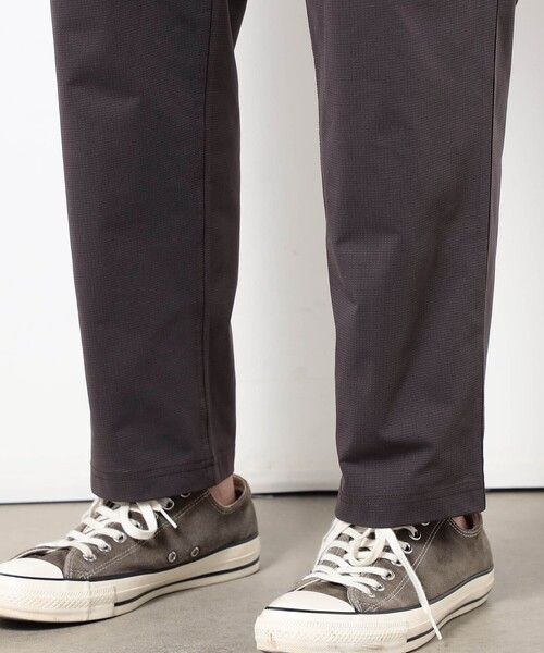 Grand PARK(グランドパーク)の「DOTMESH タックテーパードパンツ(その他パンツ・メンズ・ネイビー/ブラック/ブラウン・M/XL/L)」の10枚目の写真