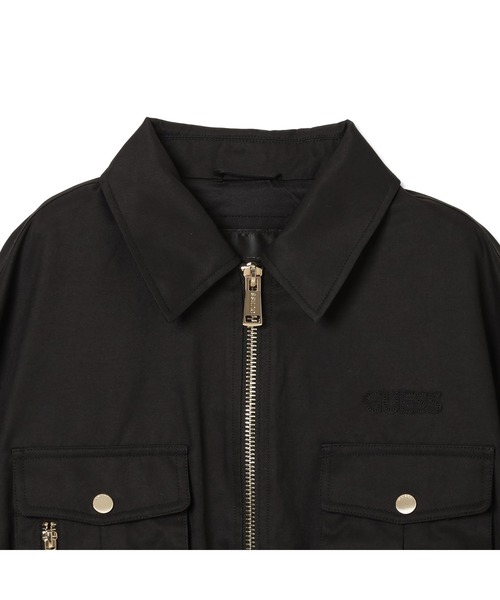 Guess(ゲス)の「JULIANE Cargo Jacket ジャケット(ブルゾン・レディース・ブラック/ベージュ・X-SMALL/SMALL/MEDIUM/LARGE)」の11枚目の写真
