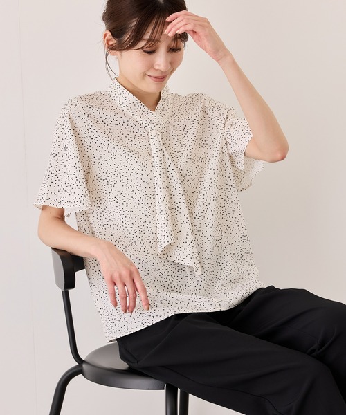 Jayro(ジャイロ)の「ランダムドットプリントボウタイブラウス(シャツ/ブラウス・レディース・ブラック系その他/ホワイト系その他2・M)」の12枚目の写真