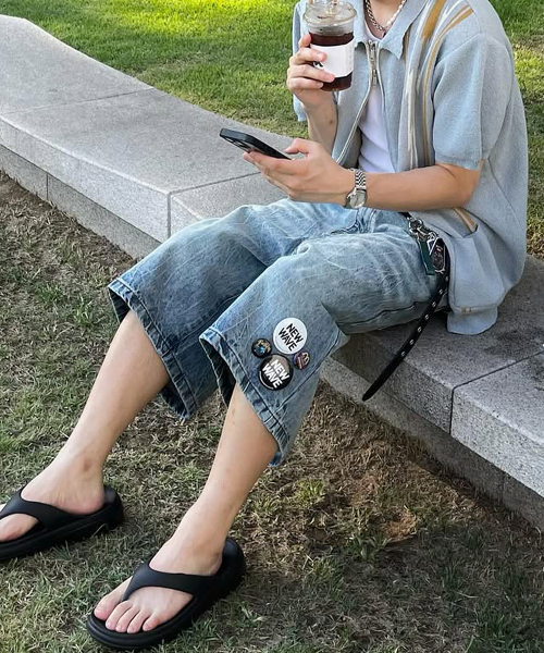 INTEMPOMOOD(インテンポムード)の「オーバースペックウォッシングバミューダパンツ:2カラー(その他パンツ・レディース・ブラック/スカイブルー・LARGE/MEDIUM/X-LARGE)」の4枚目の写真