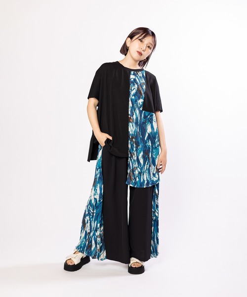 OSMOSIS（オズモーシス）の「プリント切替Tシャツ（Tシャツ/カットソー・レディース・ホワイト/ブラック・ONE SIZE）」の10枚目の写真