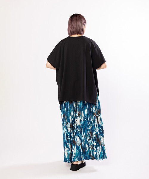 OSMOSIS（オズモーシス）の「プリント切替Tシャツ（Tシャツ/カットソー・レディース・ホワイト/ブラック・ONE SIZE）」の13枚目の写真