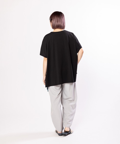 OSMOSIS（オズモーシス）の「プリント切替Tシャツ（Tシャツ/カットソー・レディース・ホワイト/ブラック・ONE SIZE）」の17枚目の写真
