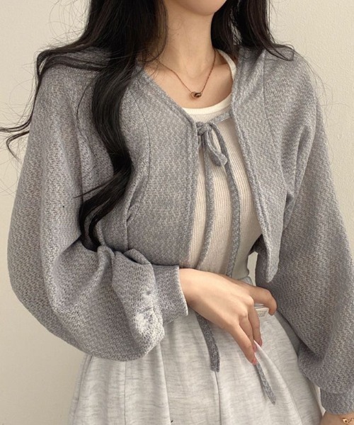 HAILY(ヘイリー)の「ボリュームスリーブクロップド丈ボレロカーディガン/冷房対策UVカット(カーディガン/ボレロ・レディース・グレー/ホワイト/ブラック・FREE)」の13枚目の写真