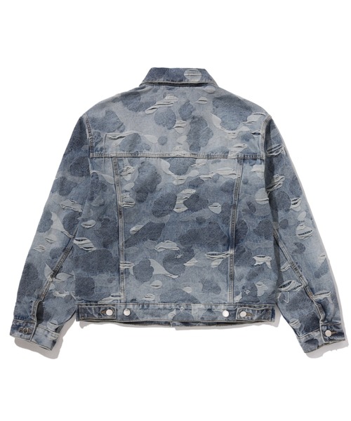 A BATHING APE(アベイシングエイプ)の「SOLID CAMO JACQUARD DENIM TRUCKER JACKET(デニムジャケット・メンズ・ライトインディゴブルー・SMALL/XX-LARGE/X-LARGE/MEDIUM/LARGE)」の2枚目の写真