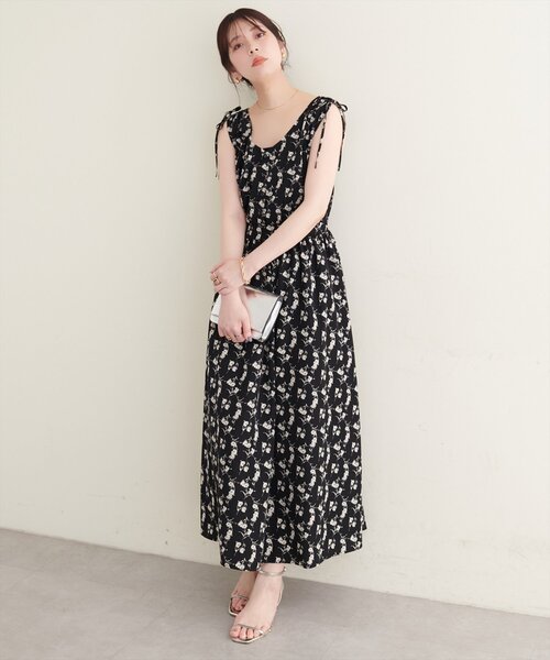 natural couture(ナチュラルクチュール)の「ドロストデザインVネックワンピース(ワンピース・レディース・ブラック/ブラウン/ピンク・FREE)」の7枚目の写真