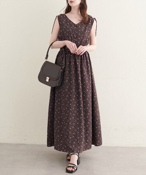 natural couture(ナチュラルクチュール)の「ドロストデザインVネックワンピース(ワンピース・レディース・ブラック/ブラウン/ピンク・FREE)」の18枚目の写真