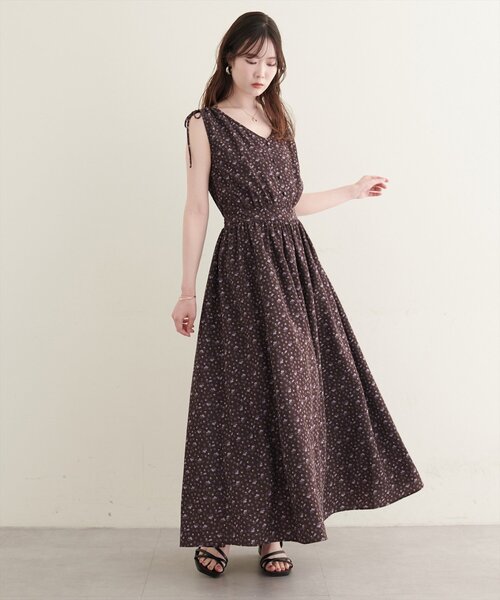 natural couture(ナチュラルクチュール)の「ドロストデザインVネックワンピース(ワンピース・レディース・ブラック/ブラウン/ピンク・FREE)」の19枚目の写真
