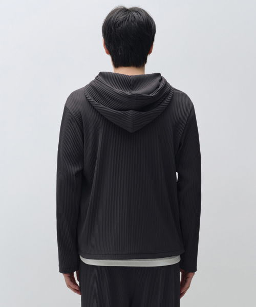MUSINSA STANDARD（ムシンサスタンダード）の「プリーツフードパーカー [グレー]（パーカー・メンズ・その他・LARGE/X-LARGE/2XL/MEDIUM）」の3枚目の写真