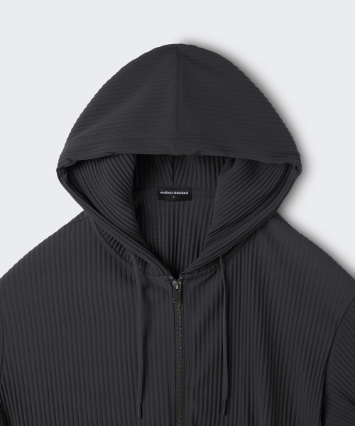 MUSINSA STANDARD（ムシンサスタンダード）の「プリーツフードパーカー [グレー]（パーカー・メンズ・その他・LARGE/X-LARGE/2XL/MEDIUM）」の6枚目の写真