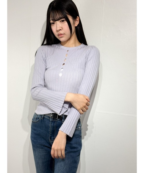 owen(オーウェン)の「フロントマルチホールデザイン リブニットタイトトップス スリムフィットカットソー(Tシャツ/カットソー・レディース・パープル/ライトブルー・ONE SIZE)」の20枚目の写真