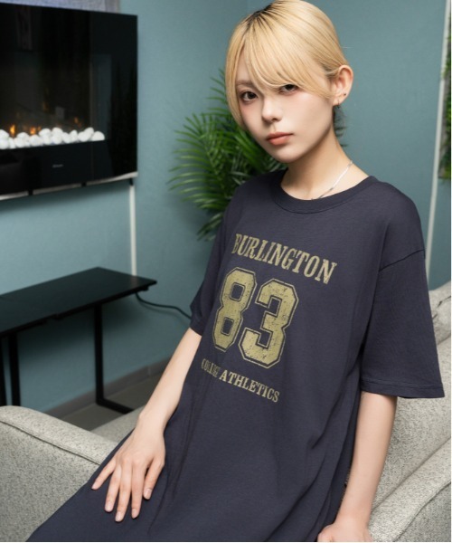 GORGE(ゴージ)の「《ピグメント加工・カレッジロゴ》ナンバープリントロングワンピース/ストリート×カジュアル/春夏秋/全3色(ワンピース・レディース・ネイビー/ブラウン/チャコール・F)」の3枚目の写真