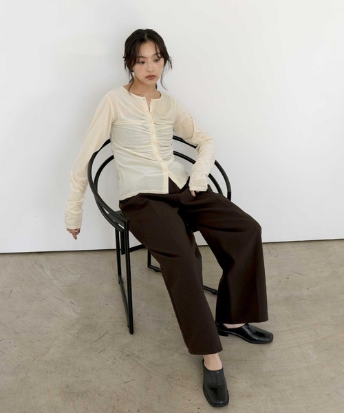  hellam（へラム）の「ベロアフロントギャザートップス（Tシャツ/カットソー・レディース・ブラウン/イエロー/ブラック・FREE）」の14枚目の写真
