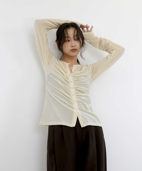  hellam（へラム）の「ベロアフロントギャザートップス（Tシャツ/カットソー・レディース・ブラウン/イエロー/ブラック・FREE）」の17枚目の写真