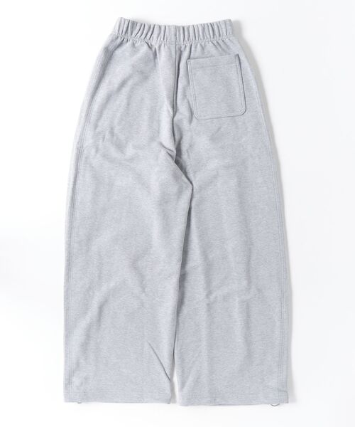 adidas（アディダス）の「プレミアムエッセンシャルズ オープンワイド ヘムパンツ / アディダスオリジナルス adidas Originals（その他パンツ・メンズ・グレー・XX-LARGE/3XL/X-LARGE/LARGE/X-SMALL/MEDIUM/SMALL）」の6枚目の写真