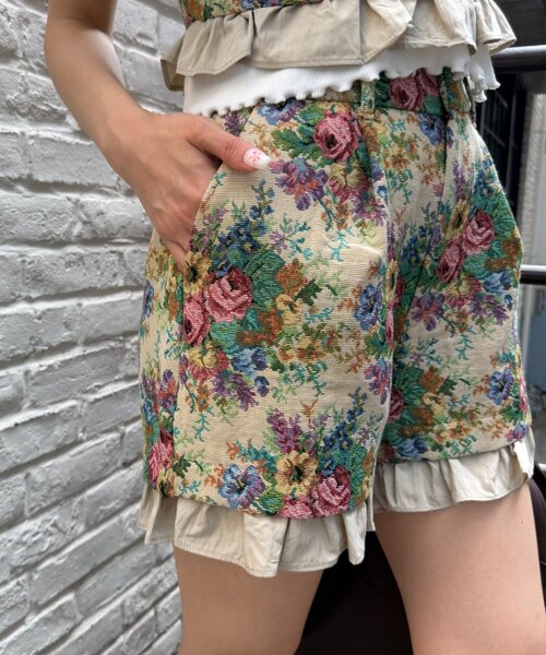 w closet(ダブルクローゼット)の「ゴブランショートパンツ(その他パンツ・レディース・ベージュ/ブラック・FREE)」の10枚目の写真